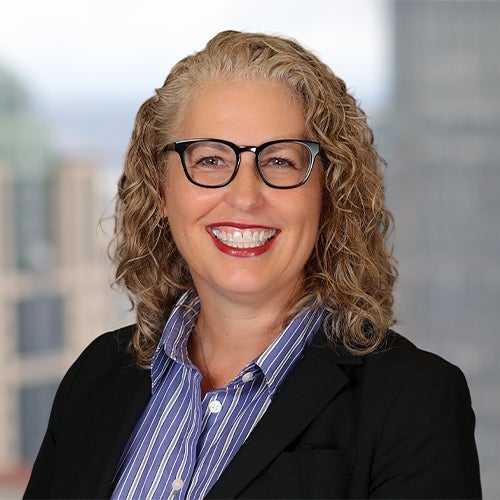 Photo of Lara Nichols